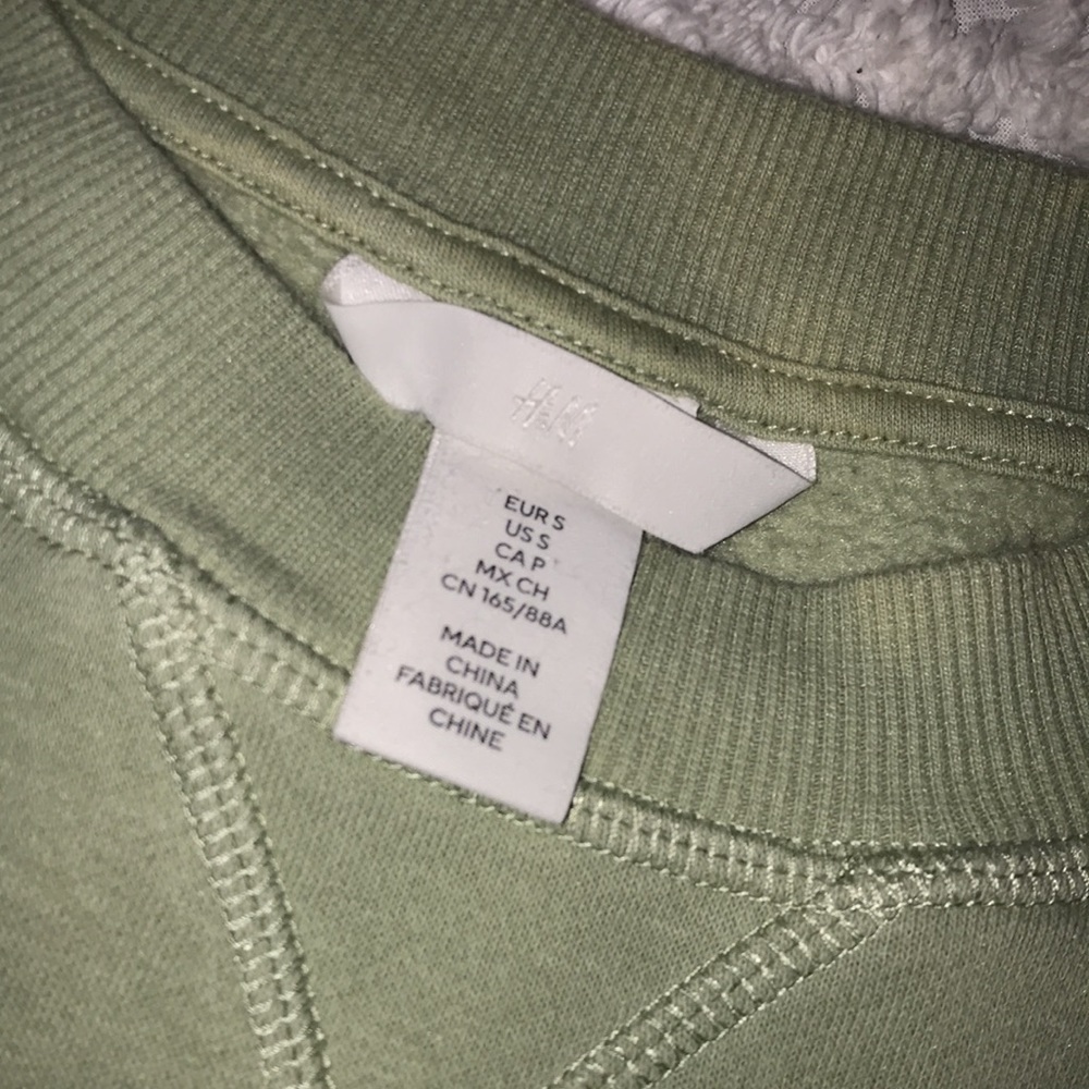 H&M - Picture 2 of 3